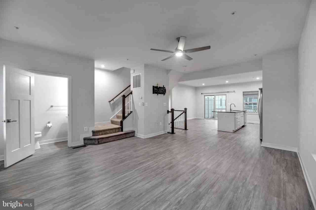 14737 Earl Mitchell Ave #E - Photo 6 of 38