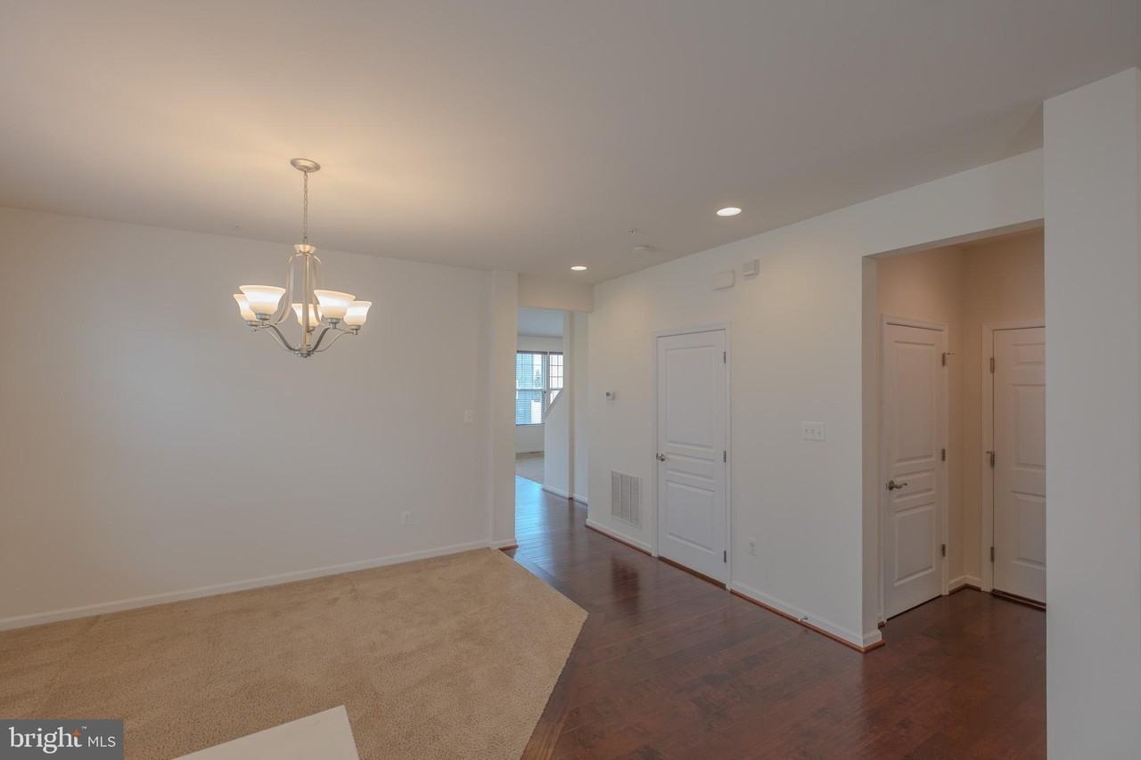 43699 Sweetbay St - Photo 3 of 28