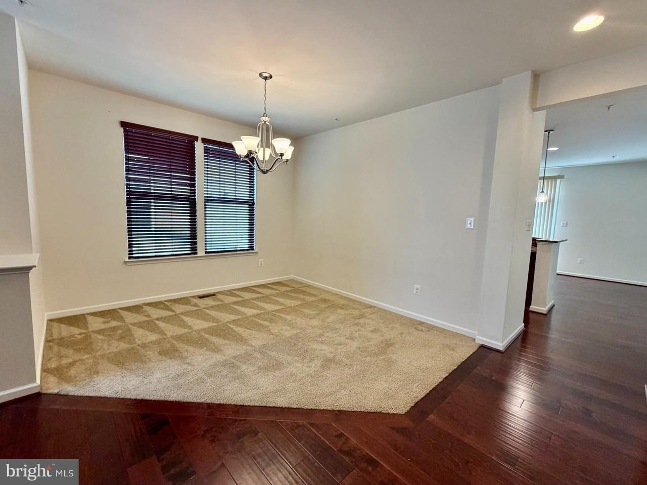 43699 Sweetbay St - Photo 5 of 28
