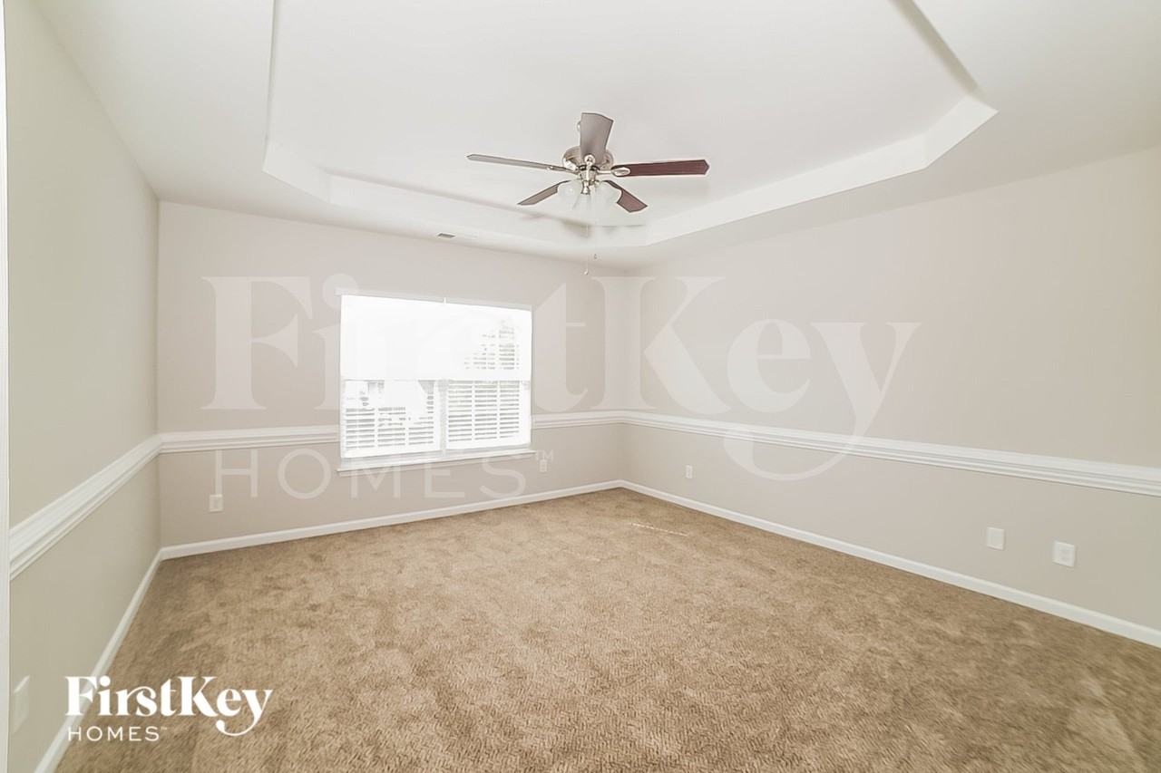 121 Fining Ct - Photo 7 of 15