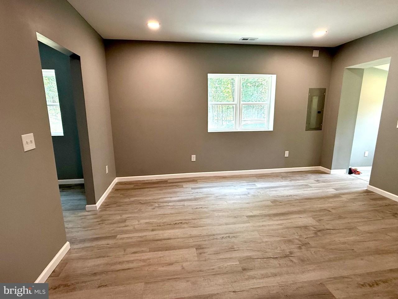 4001 N Lakeshore Dr - Photo 7 of 18