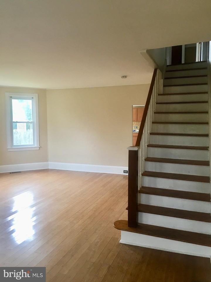 183 Haddon Ave - Photo 2 of 11