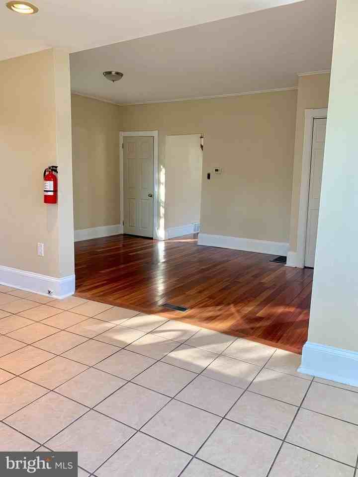 183 Haddon Ave - Photo 7 of 11
