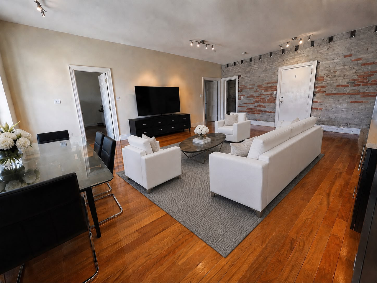 359 Davenport Road - Photo 2