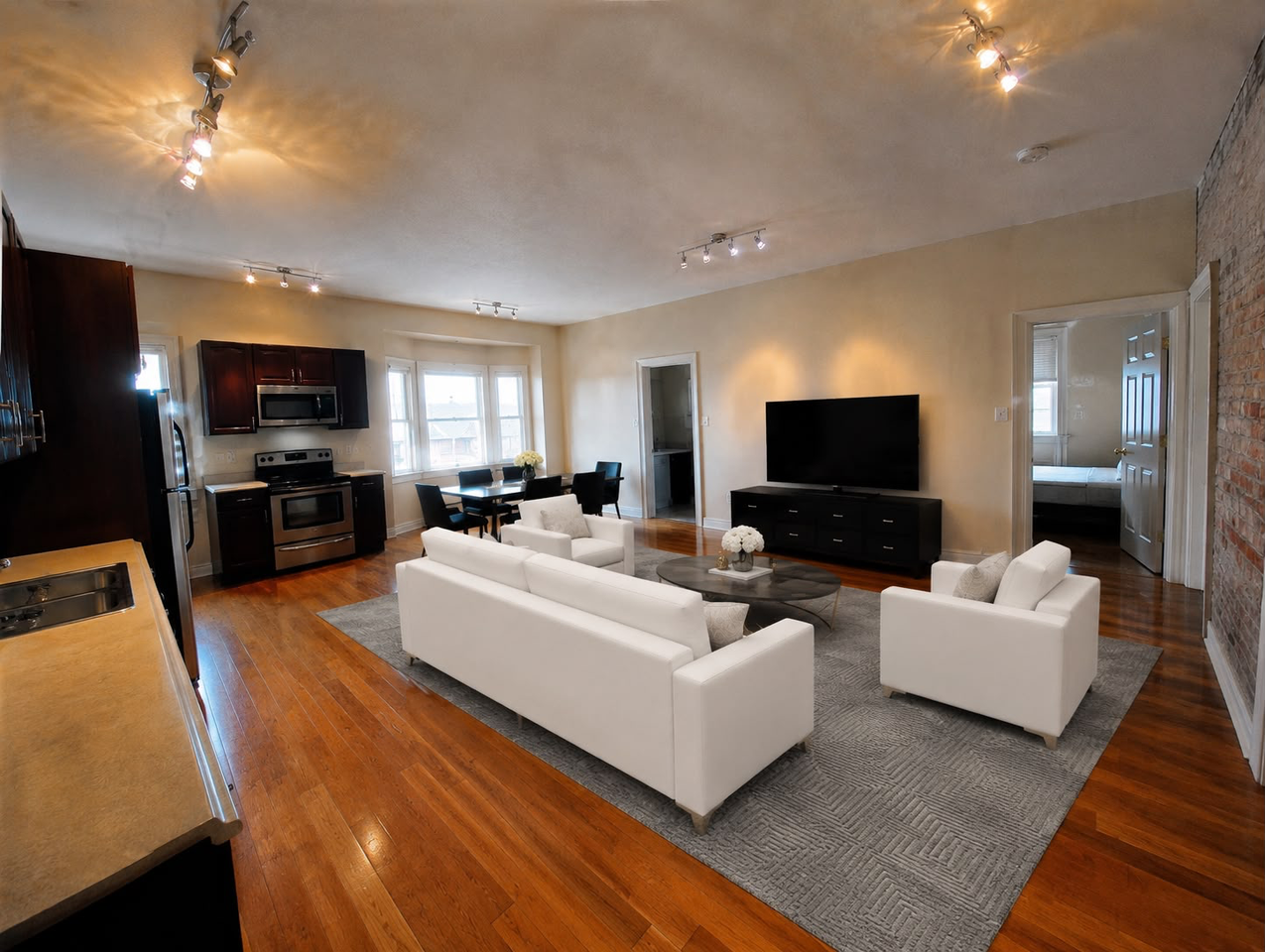 359 Davenport Road - Photo 3