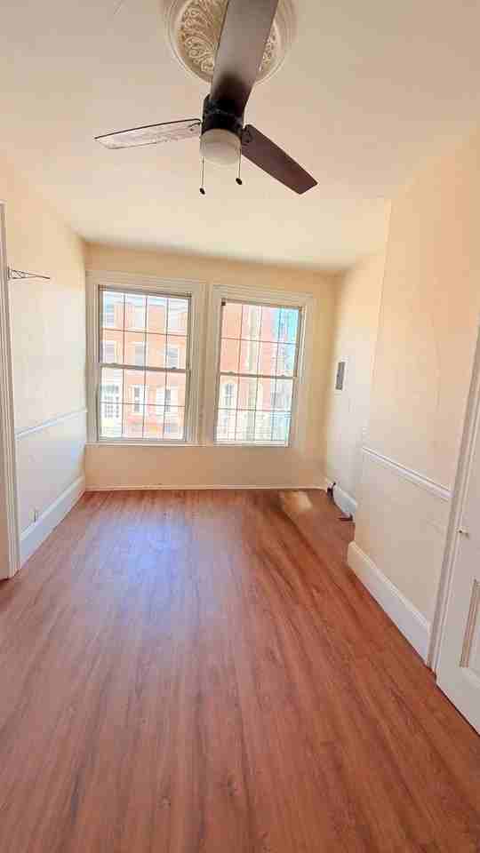84 Market St - Photo 6 of 22