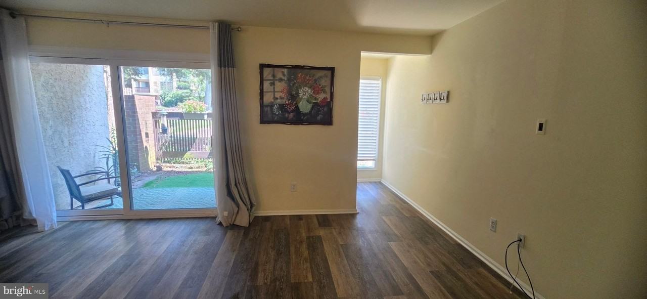 1-4 Aspen Way - Photo 4 of 17