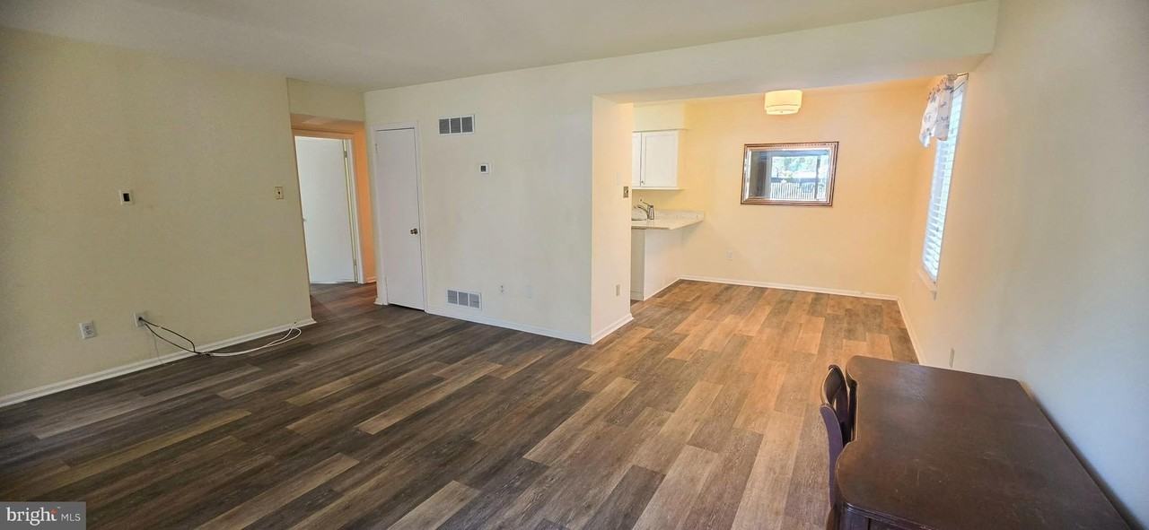 1-4 Aspen Way - Photo 6 of 17