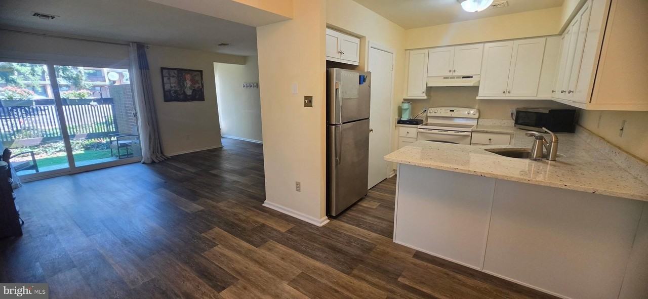 1-4 Aspen Way - Photo 7 of 17