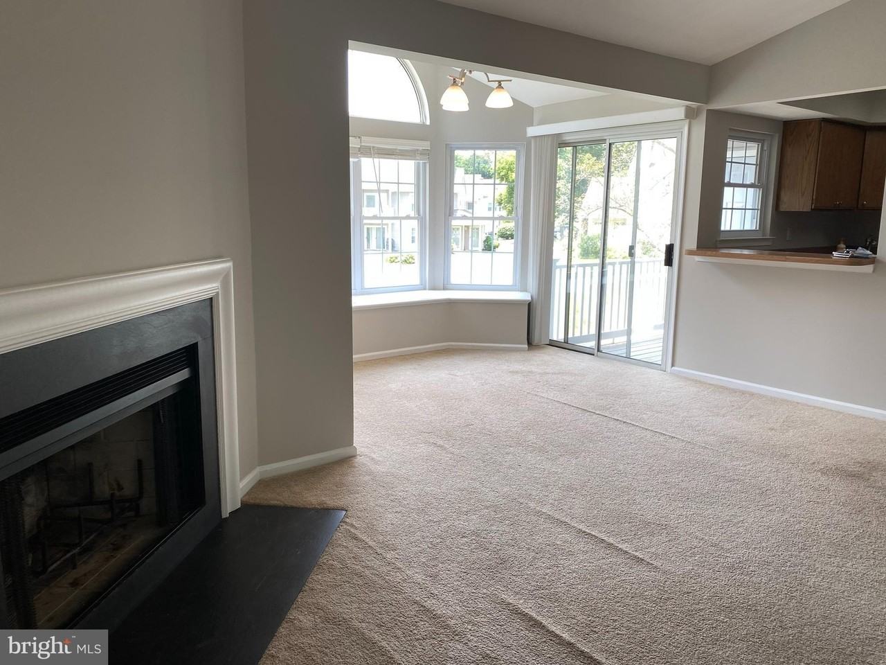 11017 Bennett Pl - Photo 5 of 21