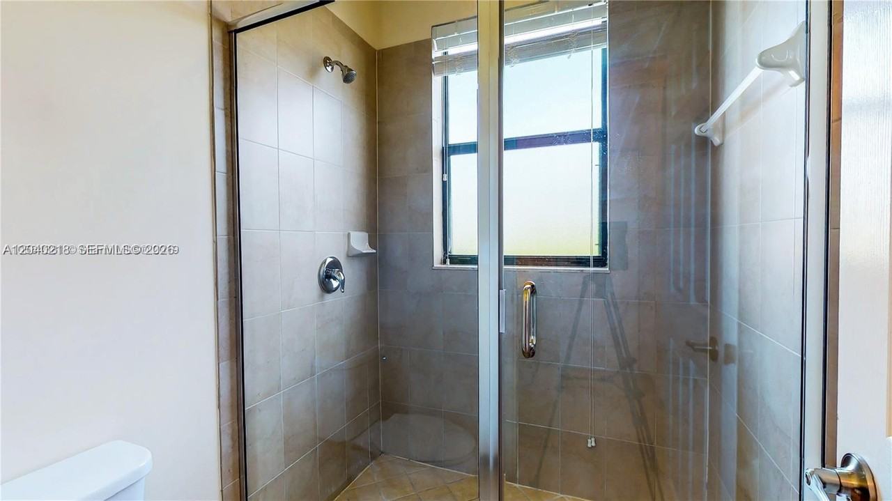9073 W 33rd Ave - Photo 3 of 8
