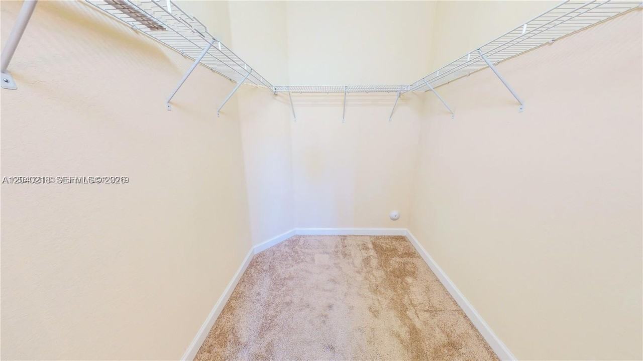 9073 W 33rd Ave - Photo 4 of 8