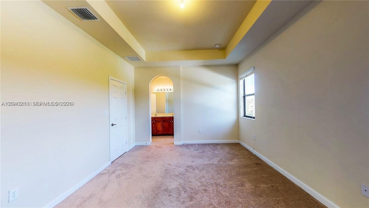 9073 W 33rd Ave - Photo 5 of 8