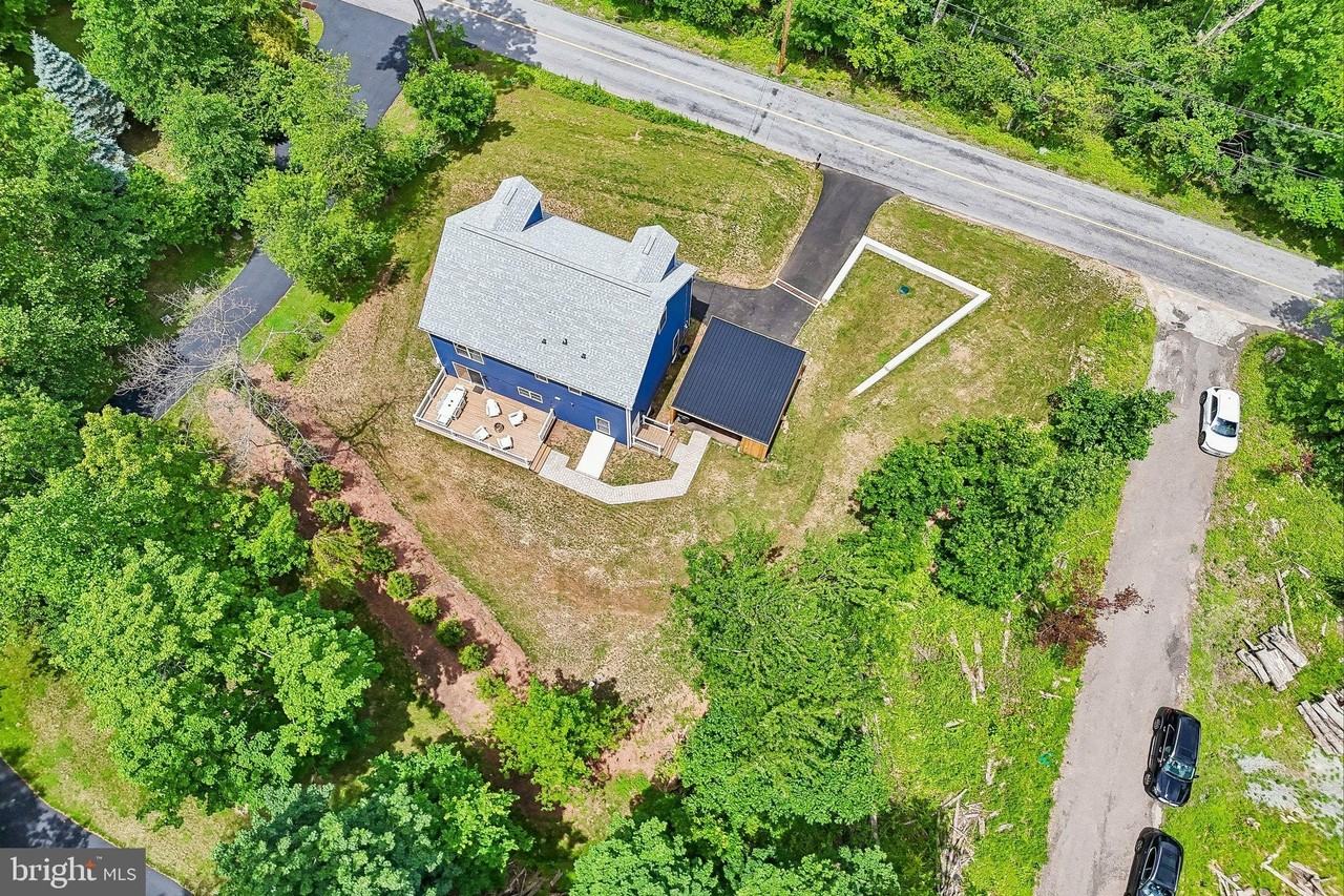 40 Creek Rd - Photo 2 of 50