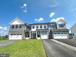 featured image of 332 Aspen Way