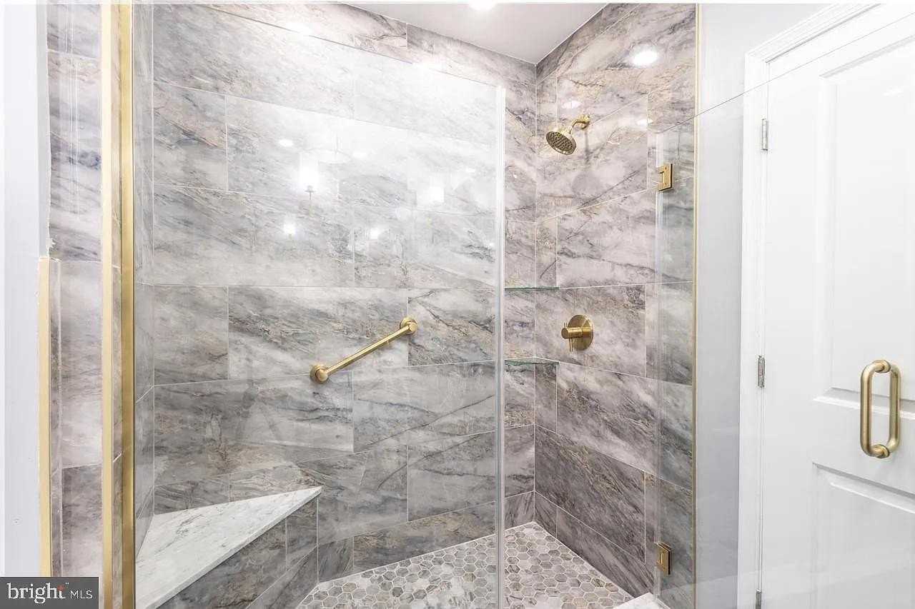 1504 N 26th St - Photo 5 of 15