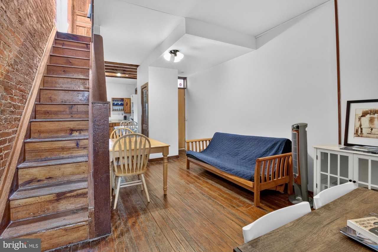 4107 Ludlow St - Photo 2 of 20