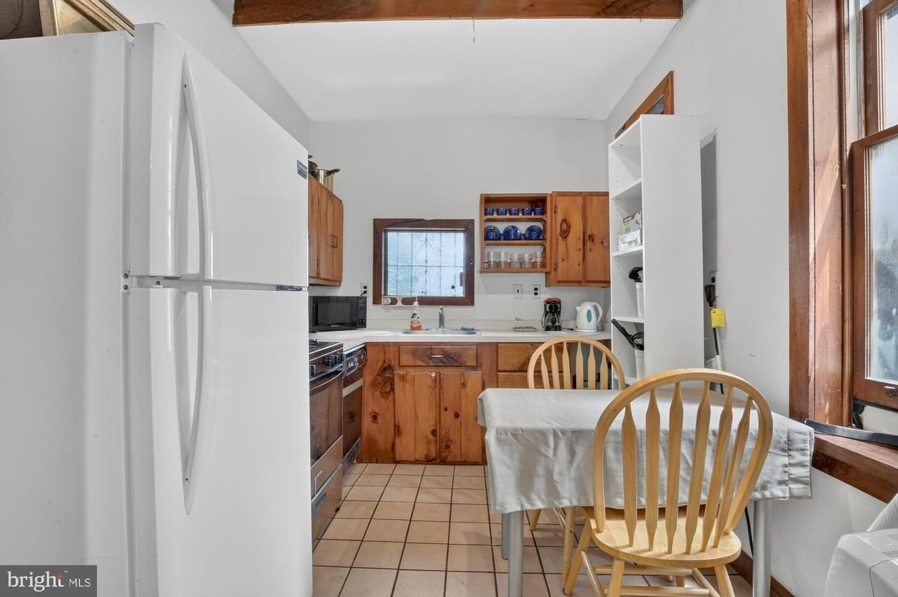 4107 Ludlow St - Photo 5 of 20