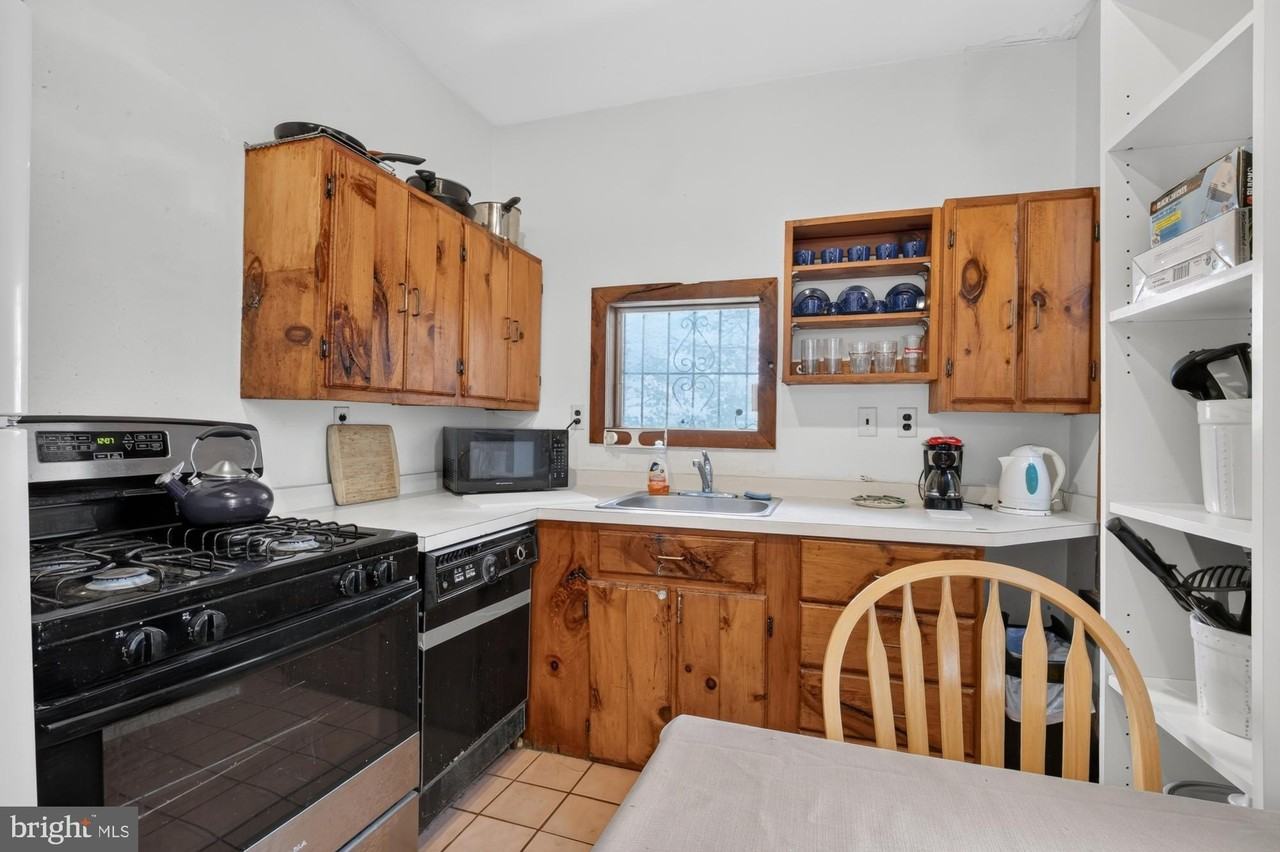 4107 Ludlow St - Photo 6 of 20