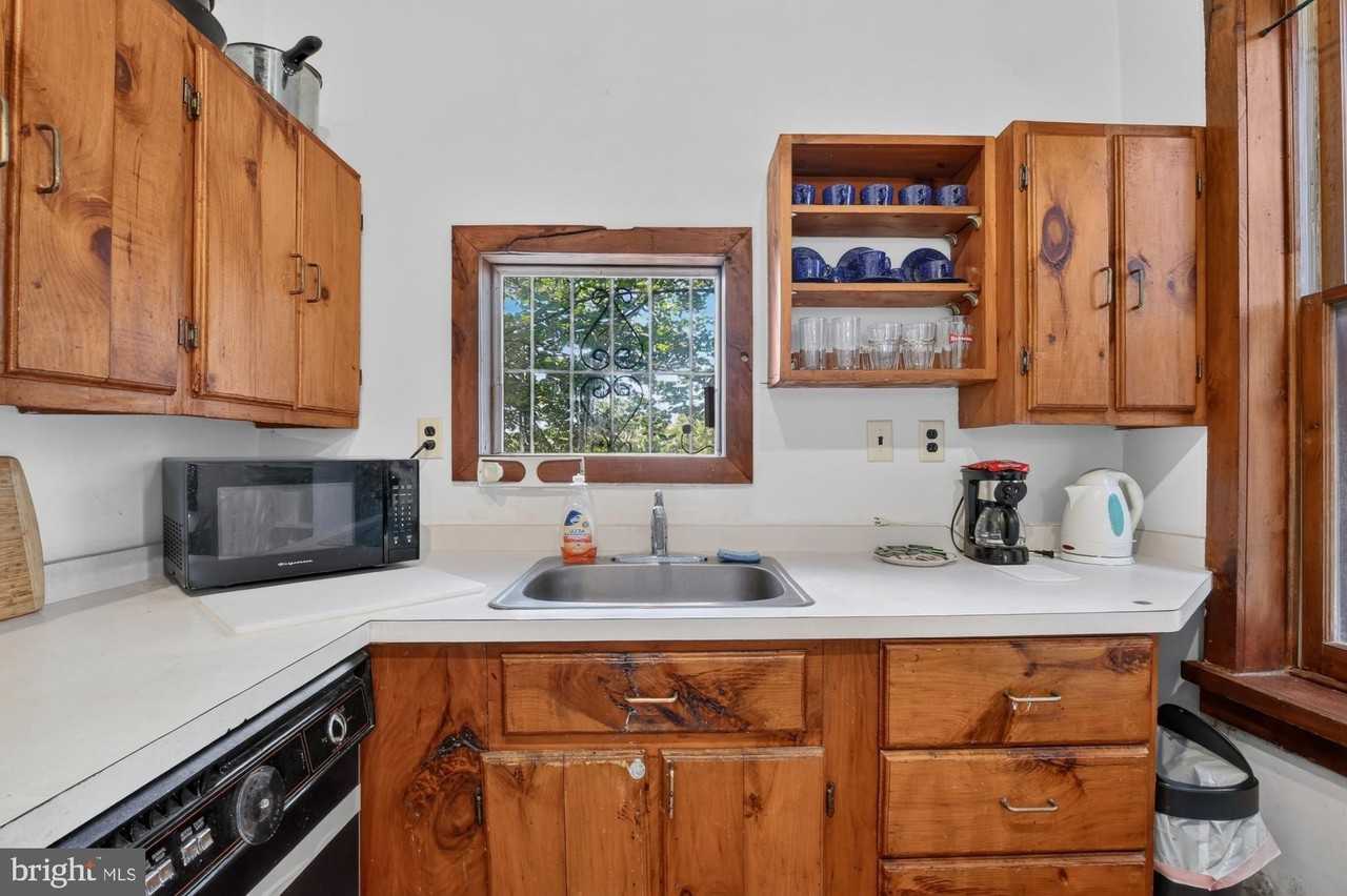 4107 Ludlow St - Photo 7 of 20