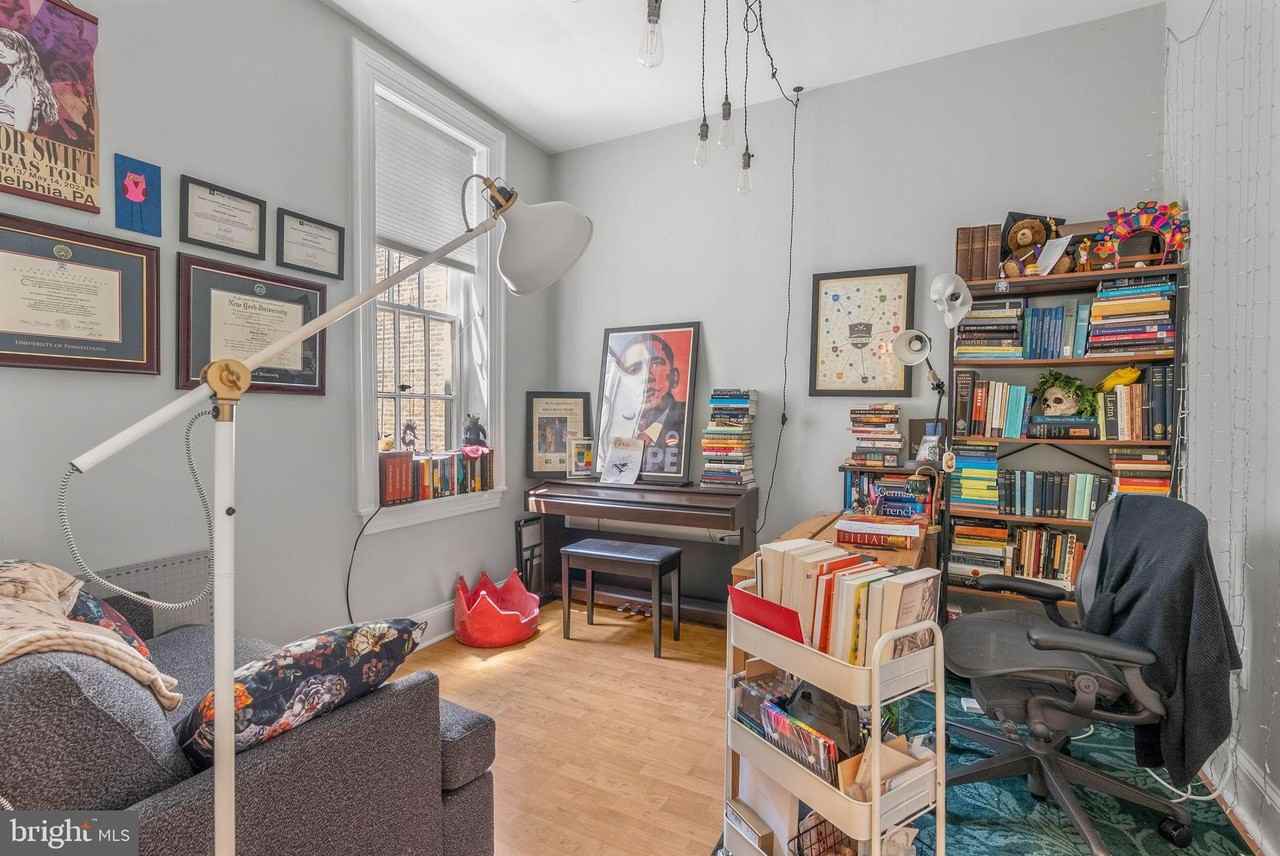2302 Spruce St #3 - Photo 7 of 12