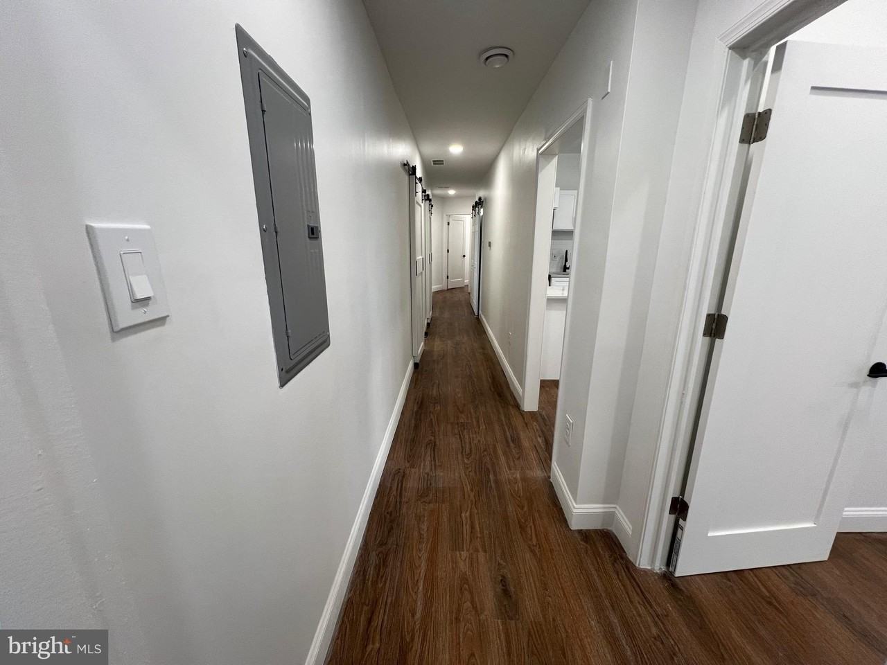 2145 Elkins Ave #B - Photo 5 of 22