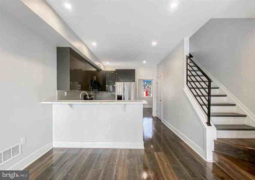 2211 Moore St #2 - Photo 7 of 13