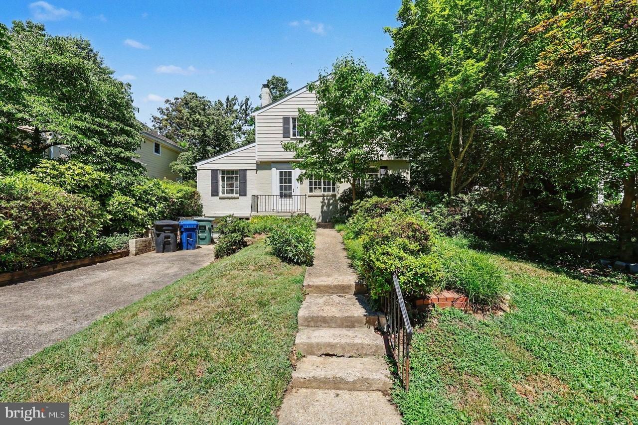 3418 Old Dominion Blvd - Photo 2 of 27