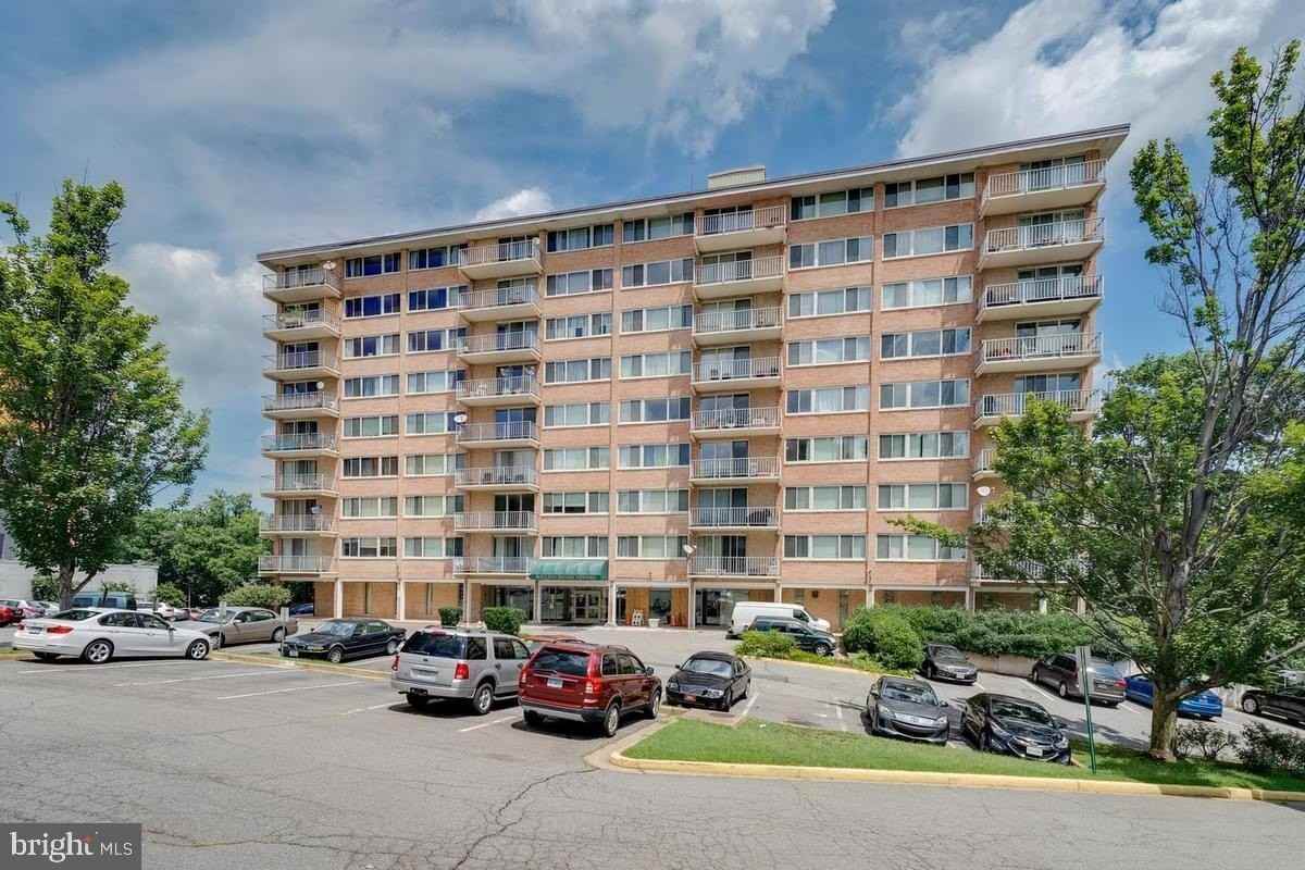 4520 King St #407