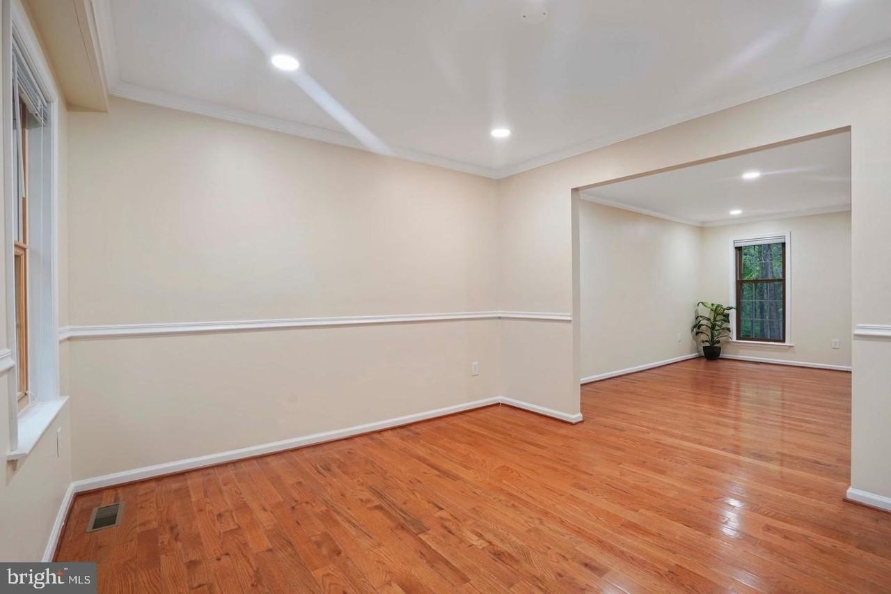 5105 Pheasant Ridge Rd - Photo 4 of 32