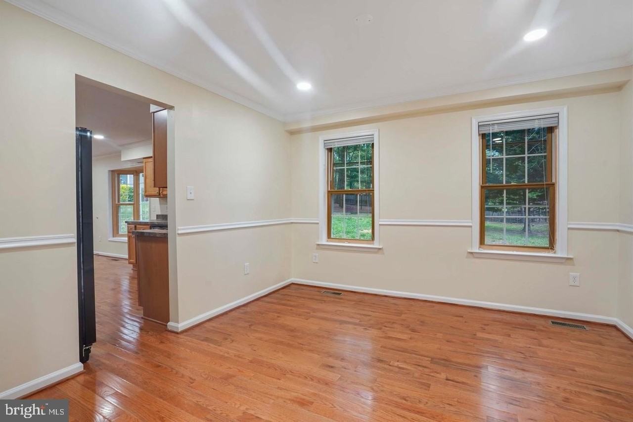 5105 Pheasant Ridge Rd - Photo 5 of 32