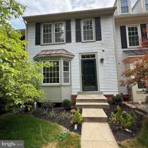 8442 Springfield Oaks Dr - Photo 1 of 1