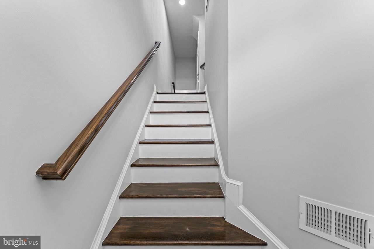 21268 Park Grove Ter - Photo 6 of 50