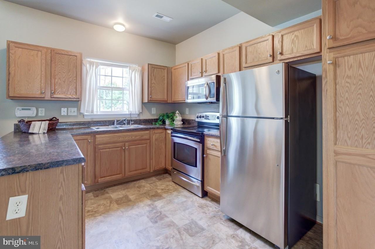 6716 N Grand Brook Cir - Photo 2 of 17