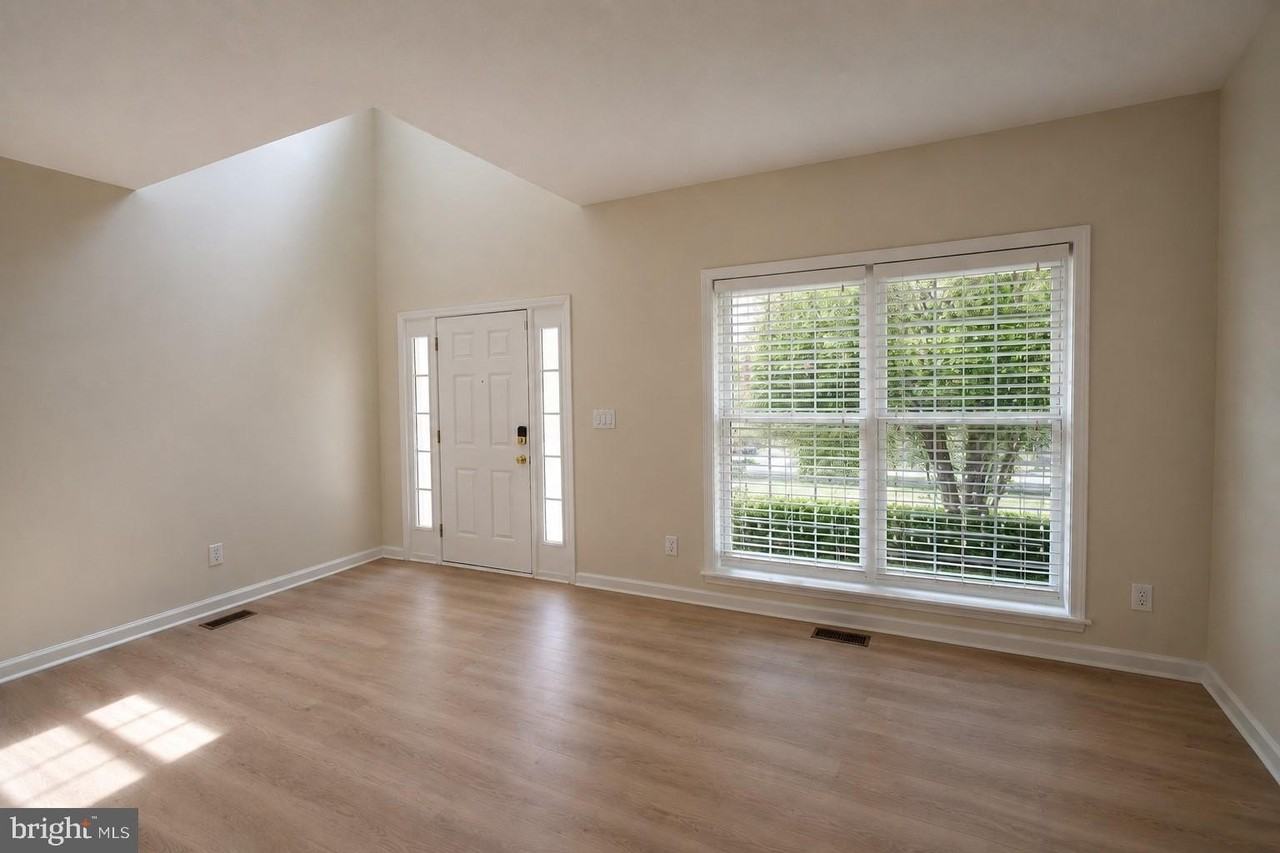 38 Hot Springs Way - Photo 4 of 19