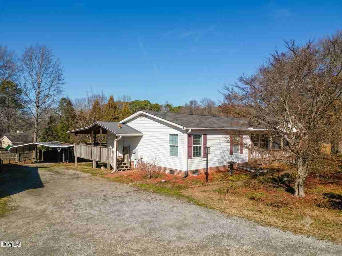 530 Avent Ferry Rd - Photo 2 of 16