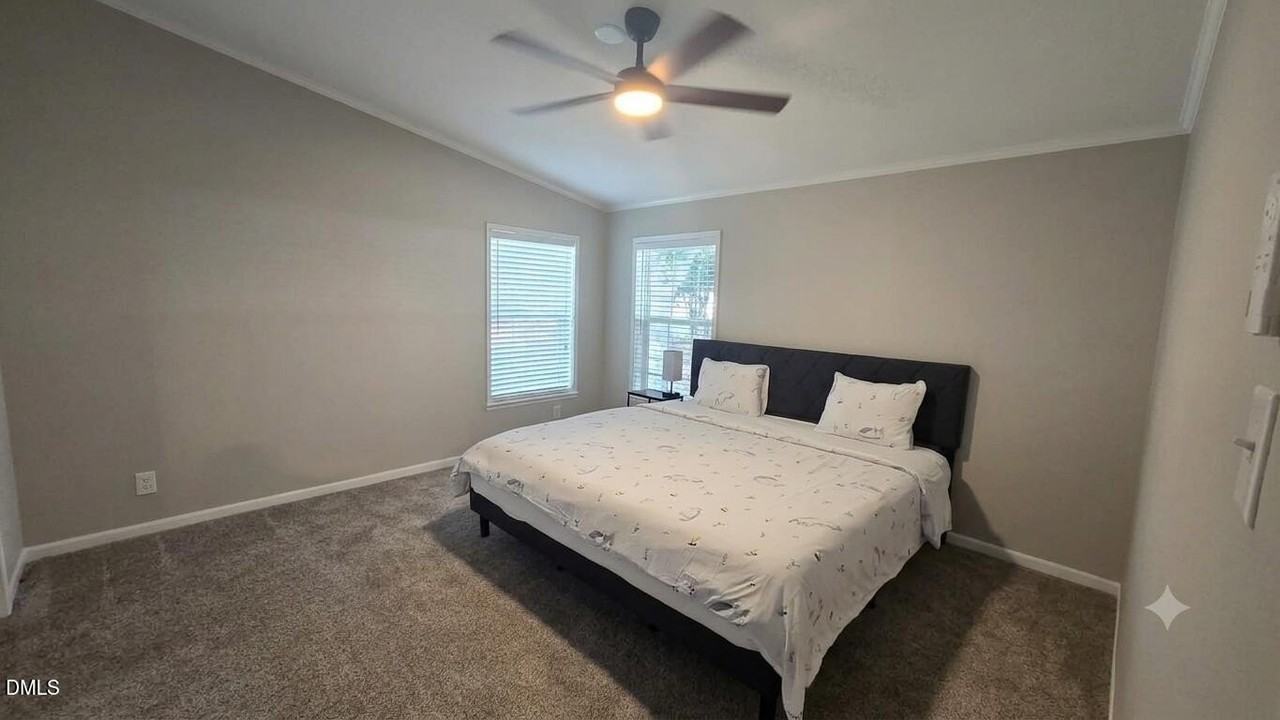 530 Avent Ferry Rd - Photo 6 of 16