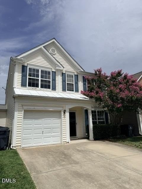 204 Caraleigh Ct - Photo 3 of 37