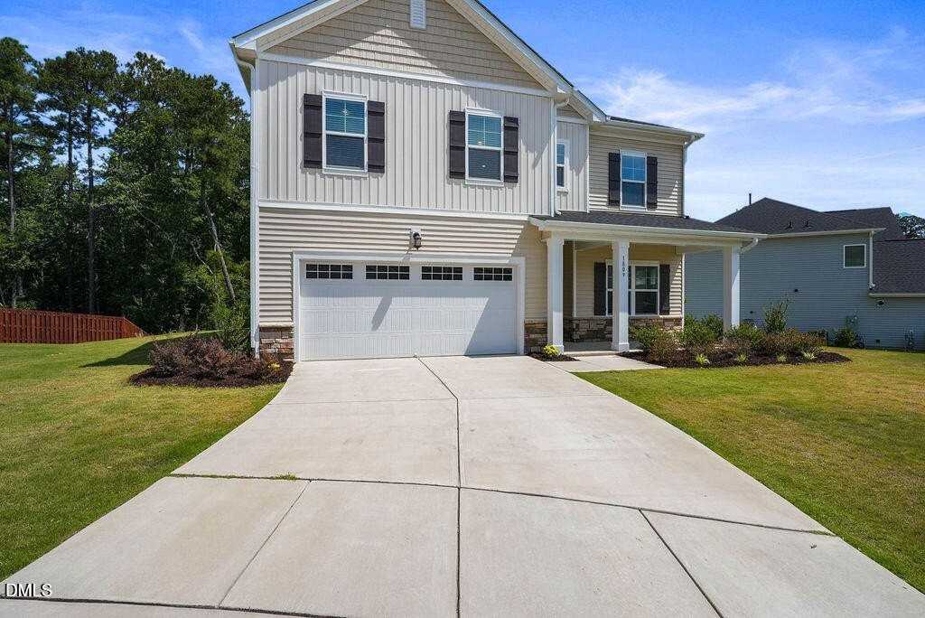 1809 Delaney Hills Ln - Photo 5 of 50