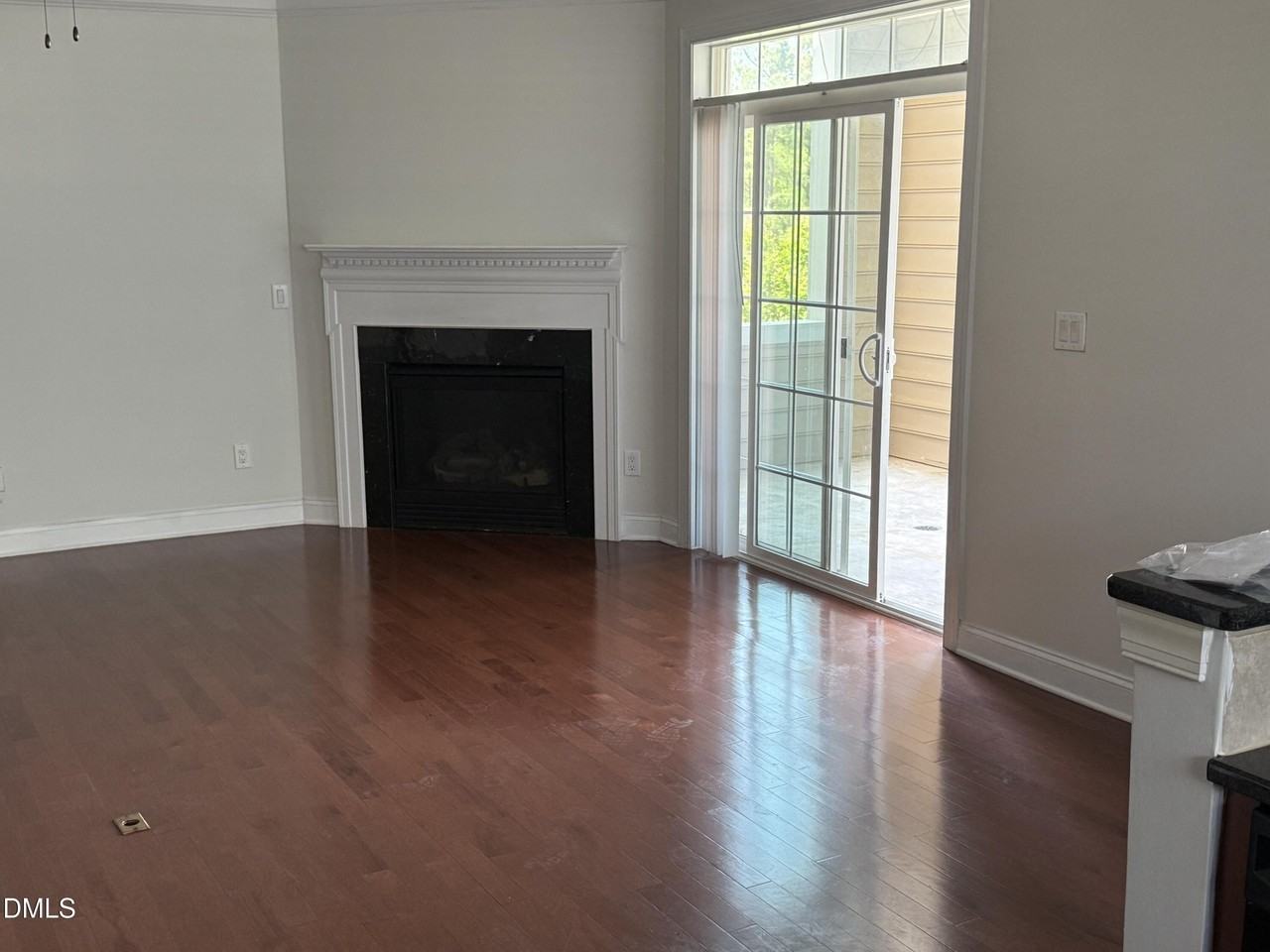 10511 Rosegate Ct - Photo 6 of 26