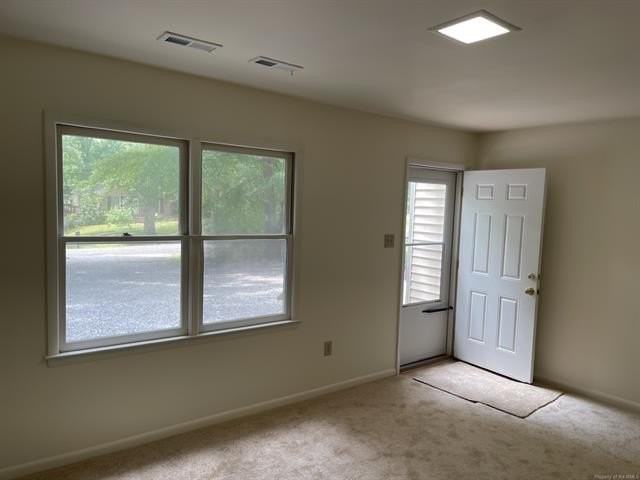158 Albemarle Dr - Photo 4 of 27