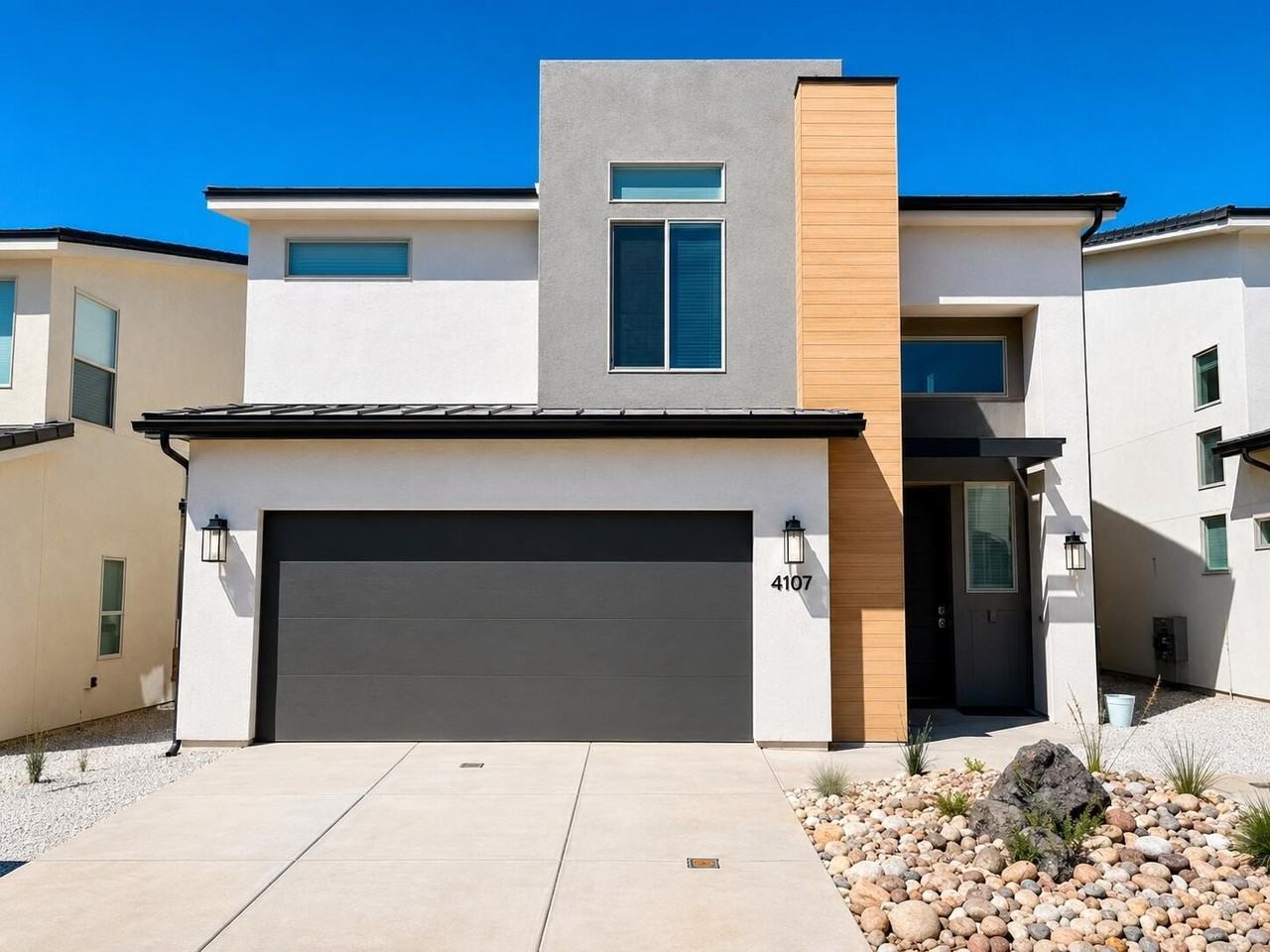 4107 E Phobos Ln