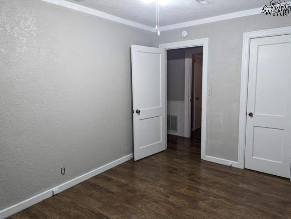3208 Avenue Q - Photo 2 of 12