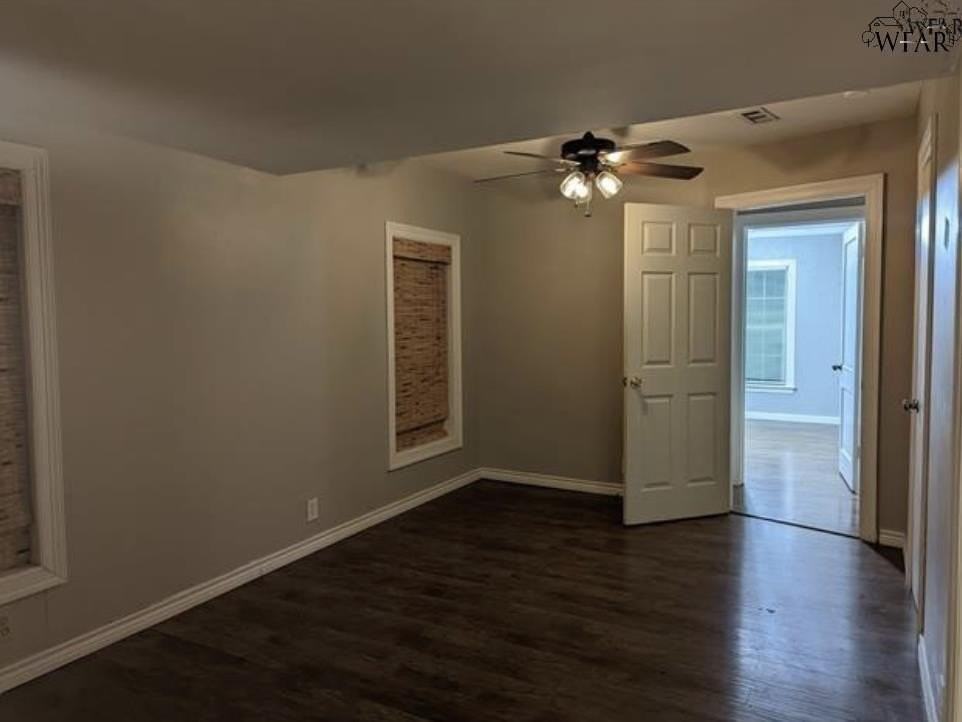 3208 Avenue Q - Photo 6 of 12