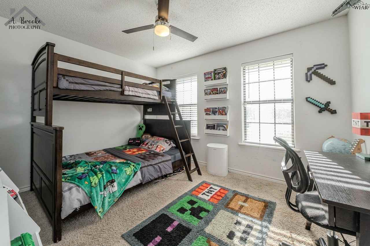 1505 City View Dr - Photo 5 of 30