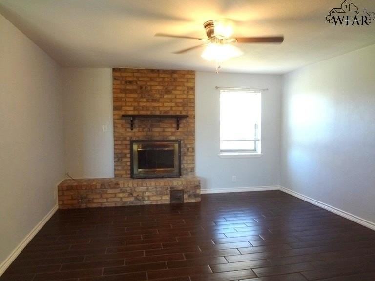 4714 Lois Ln - Photo 2 of 17