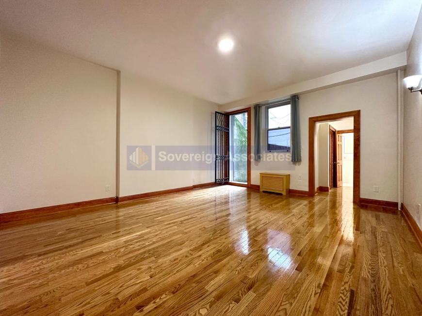317 W 108th St - Photo 7 of 10