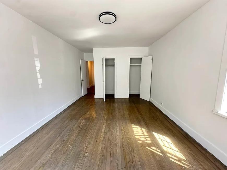 3660 Waldo Ave - Photo 4 of 8