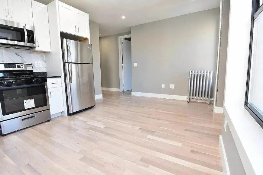 616 W 184th St - Photo 3 of 10