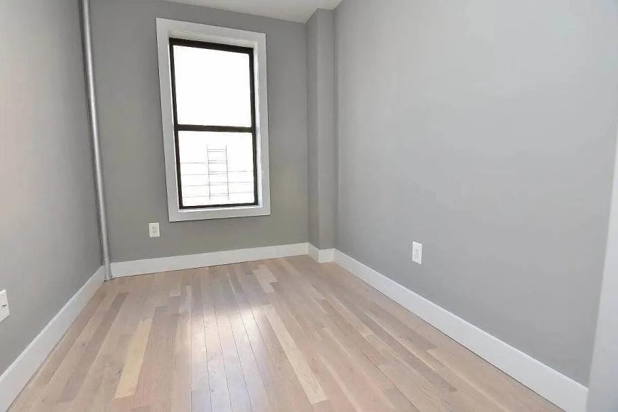 616 W 184th St - Photo 4 of 10